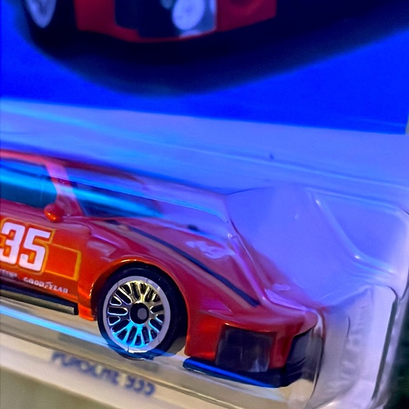 Bilstein Porsche 935 - Picture 3 of 11